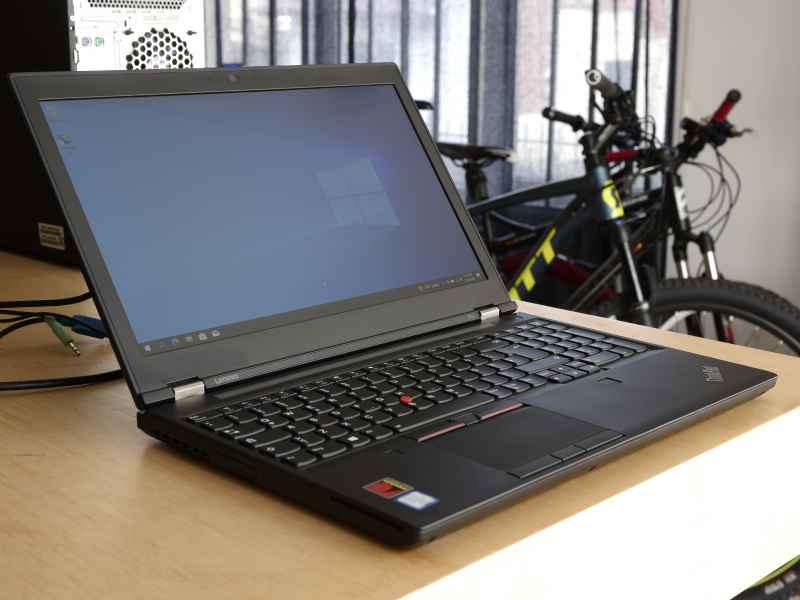 Lenovo Thinkpad P51 i7-7820HQ 512GB NVMe Quadro M2200M-MxuPV.jpeg