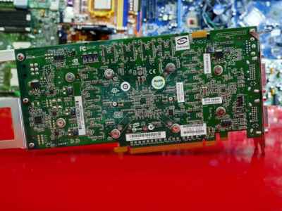 NVidia Quadro FX 4600, 384-bit, 768MB GDDR3-8xw3c.jpg
