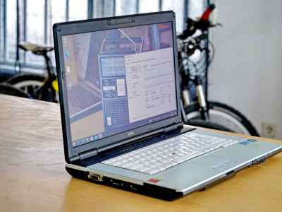 Fujitsu LifeBook E751, Core i5-2520M, Made in Japan-M3MJh.jpeg